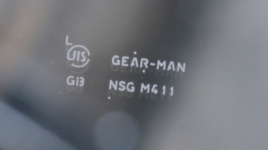 インスパイア純正フロントガラス交換費用79 000円 ホンダ車のガラス交換 ジャパンオートガラス 埼玉県